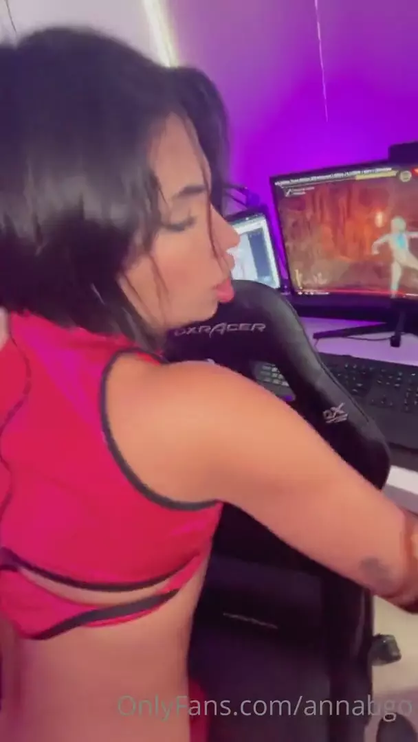 Se filtró video de Annabgo teniendo sexo mientras hacía cosplay