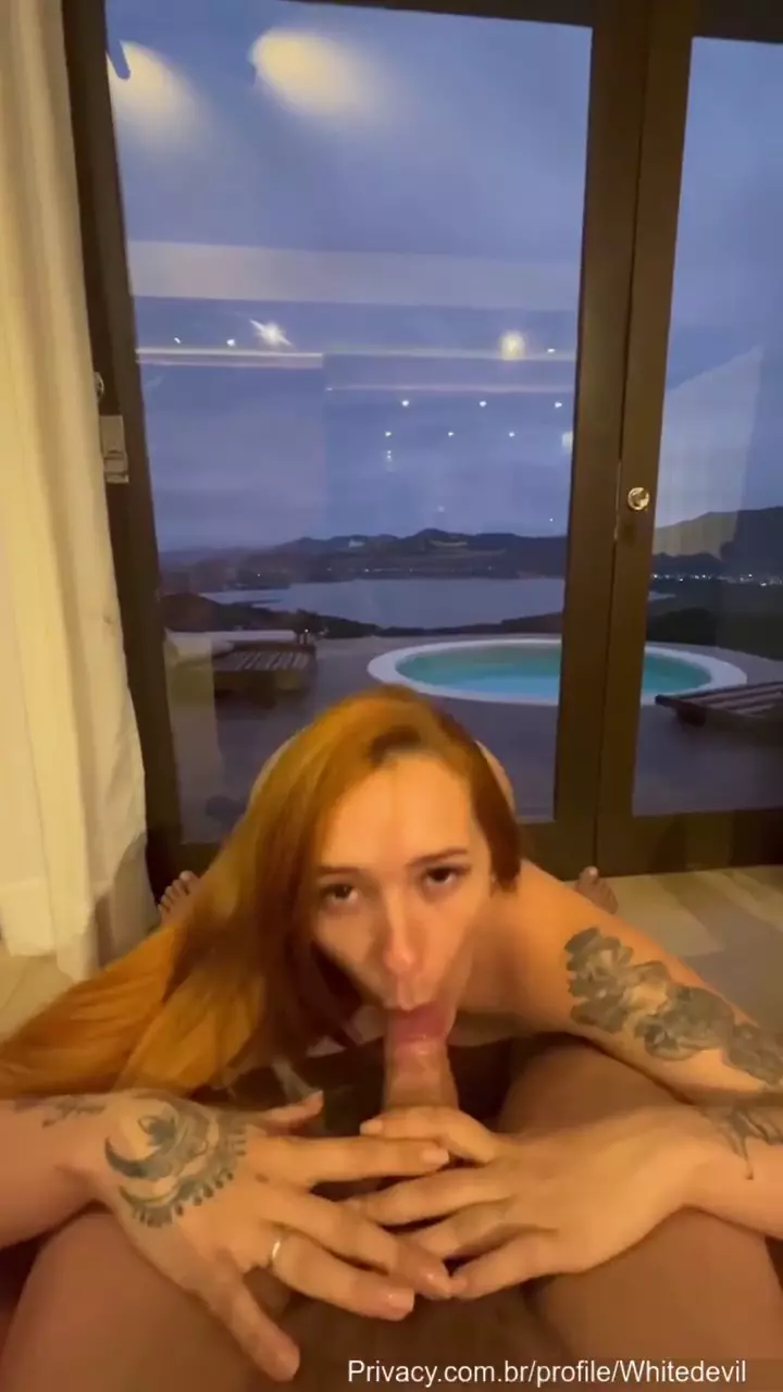 Vídeo de Nayara Harper follando oral caliente y teniendo sexo