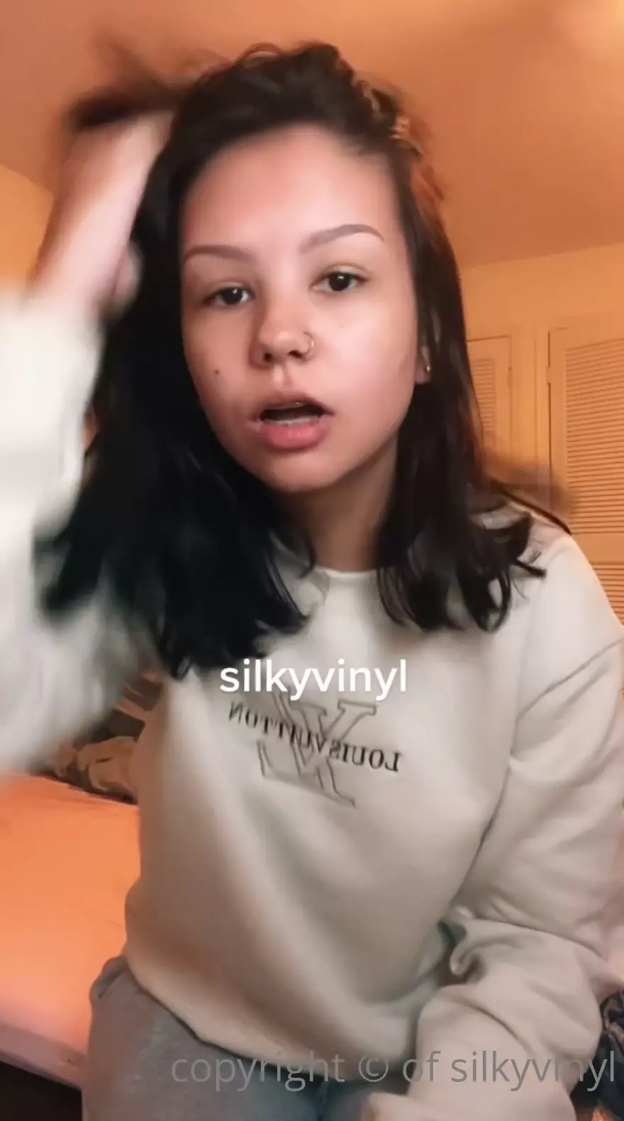 El vídeo filtrado de Silkyvinyl sin ropa en TikTok y Onlyfans