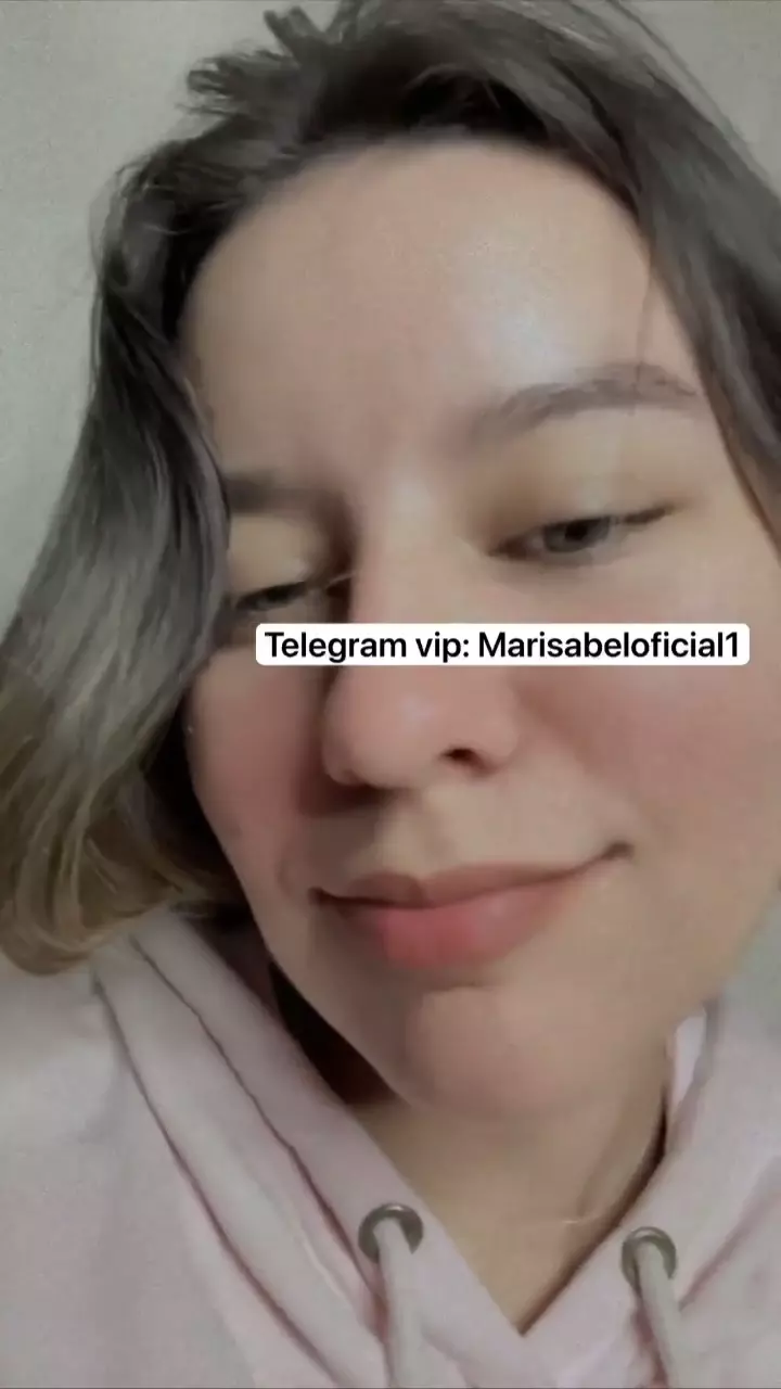 Contenido sensual de la venezolana María Isabel en vídeo