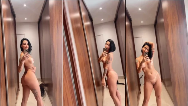 Lola Benvenutti grabó un vídeo casero mostrando su coño y sus pechos - Vídeos Xxx | PornoPerso.com